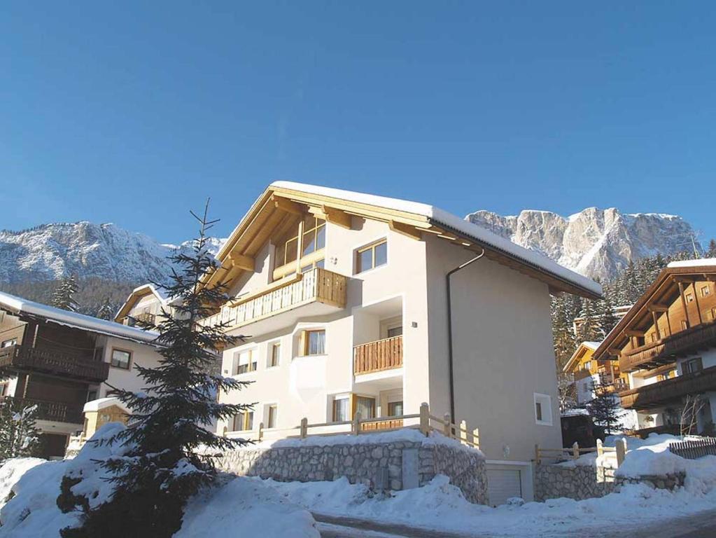 Ciasa Rudiferia Appartamenti In Alta Badia Badia (South Tyrol) Exterior foto